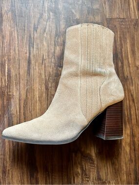 Women's 100% Suede Leather Ankle Boot in Tan - Classic Block Heel